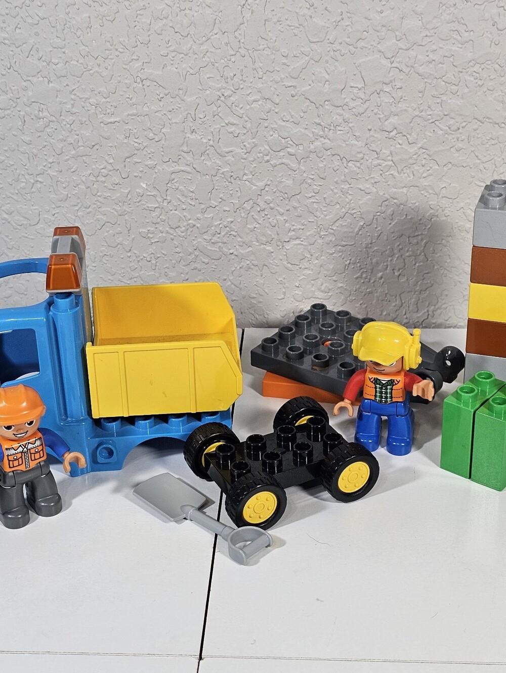 LEGO DUPLO Truck & Tracked Excavator 10812 INCOMPLETE